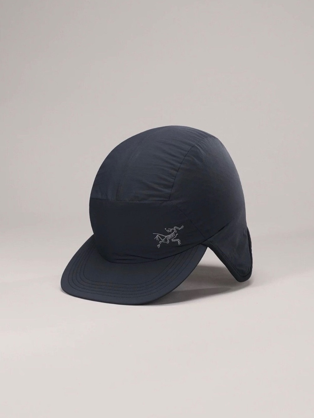 NWOT Arc'teryx proton Outdoor Cap with Ear Coverage